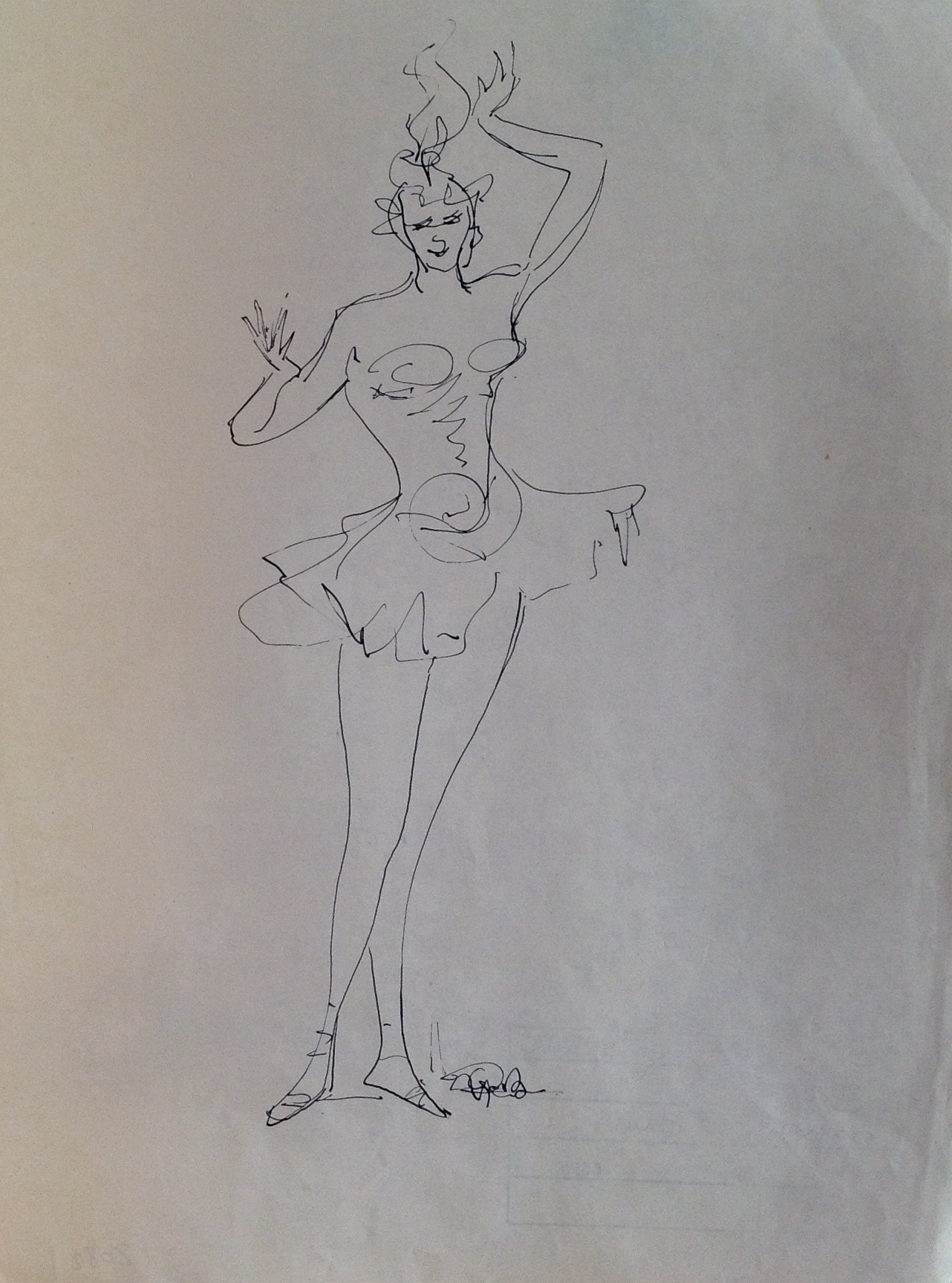 Burlesque donna in costume di Gigi Busato disegno a penna su carta bianco e nero collezione di famiglia