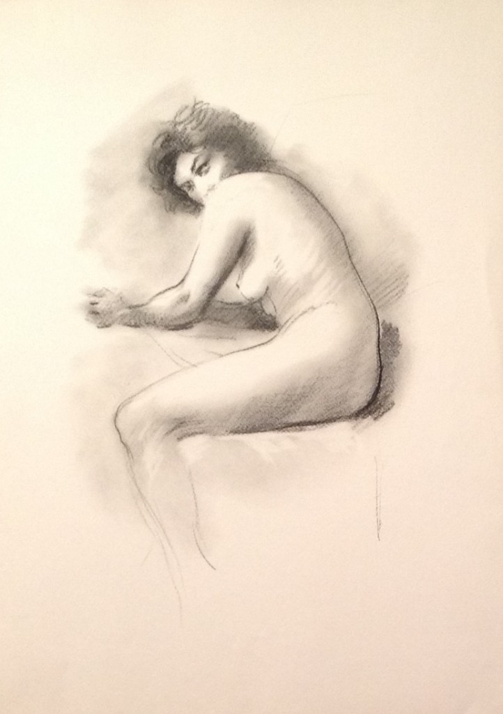 Sagace, donna nuda che posa con aria furba. Di Gigi Busato disegno a matita/carboncino su carta in bianco e nero, collezione di famiglia