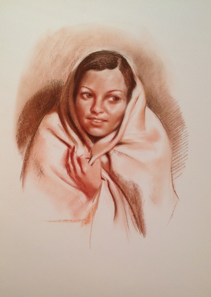 Brividi di Gigi Busato. Ritratto di donna infreddolita avvolta da una coperta. Disegno sanguigna-seppia su carta, collezione di famiglia