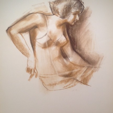 Trasparente di Gigi Busato. Ritratto di giovane donna in posa. Disegno pastello su carta, collezione di famiglia
