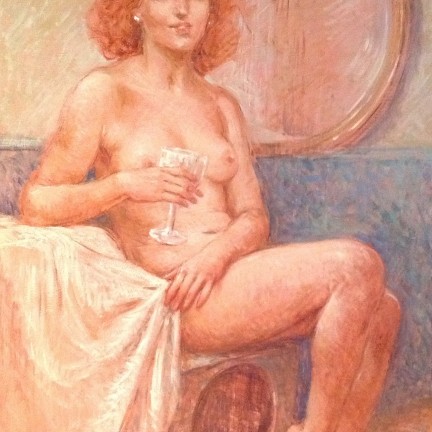 Brindare di Gigi Busato. Donna nuda seduta con un bicchiere in mano che brinda. Pittura olio su tavola